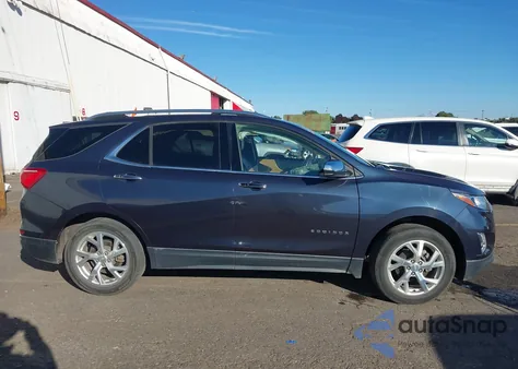 2018 Chevrolet Equinox Premier z USA, uszkodzony, nr VIN 3GNAXXEU5JS591741